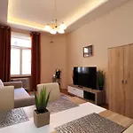 King Charles Residences 公寓 布达佩斯